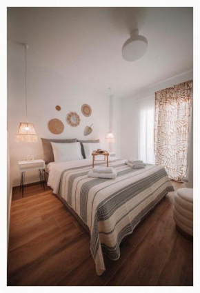 Arias Apartments